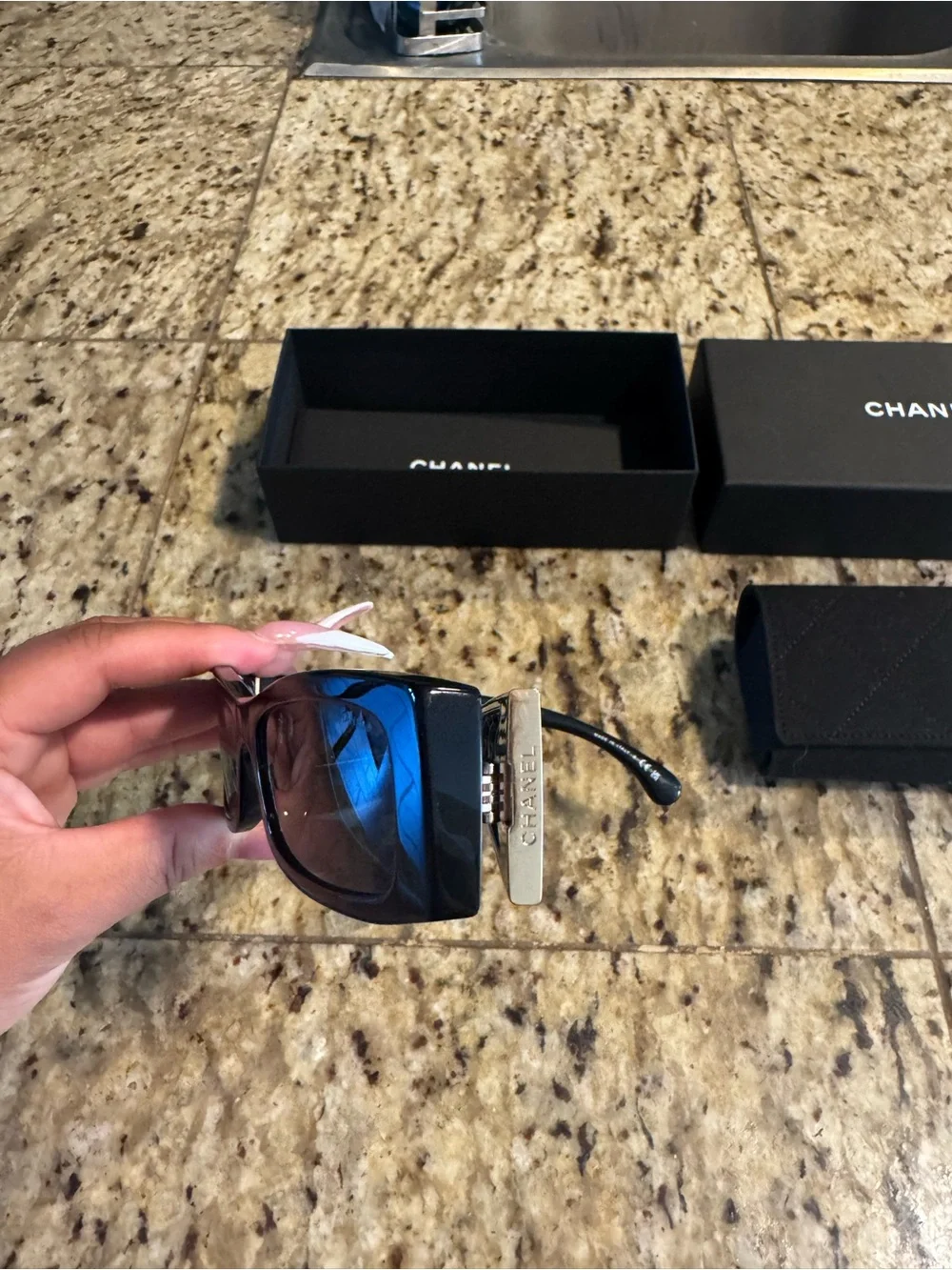 New CHANEL 2026 CH5566 summer collection Black Sunglasses